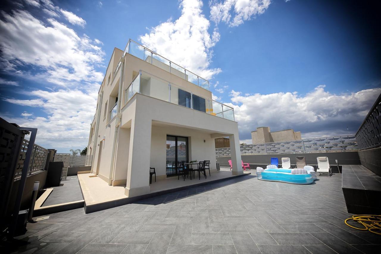 Villa Sul Mare Don Toto' 阿沃拉 外观 照片